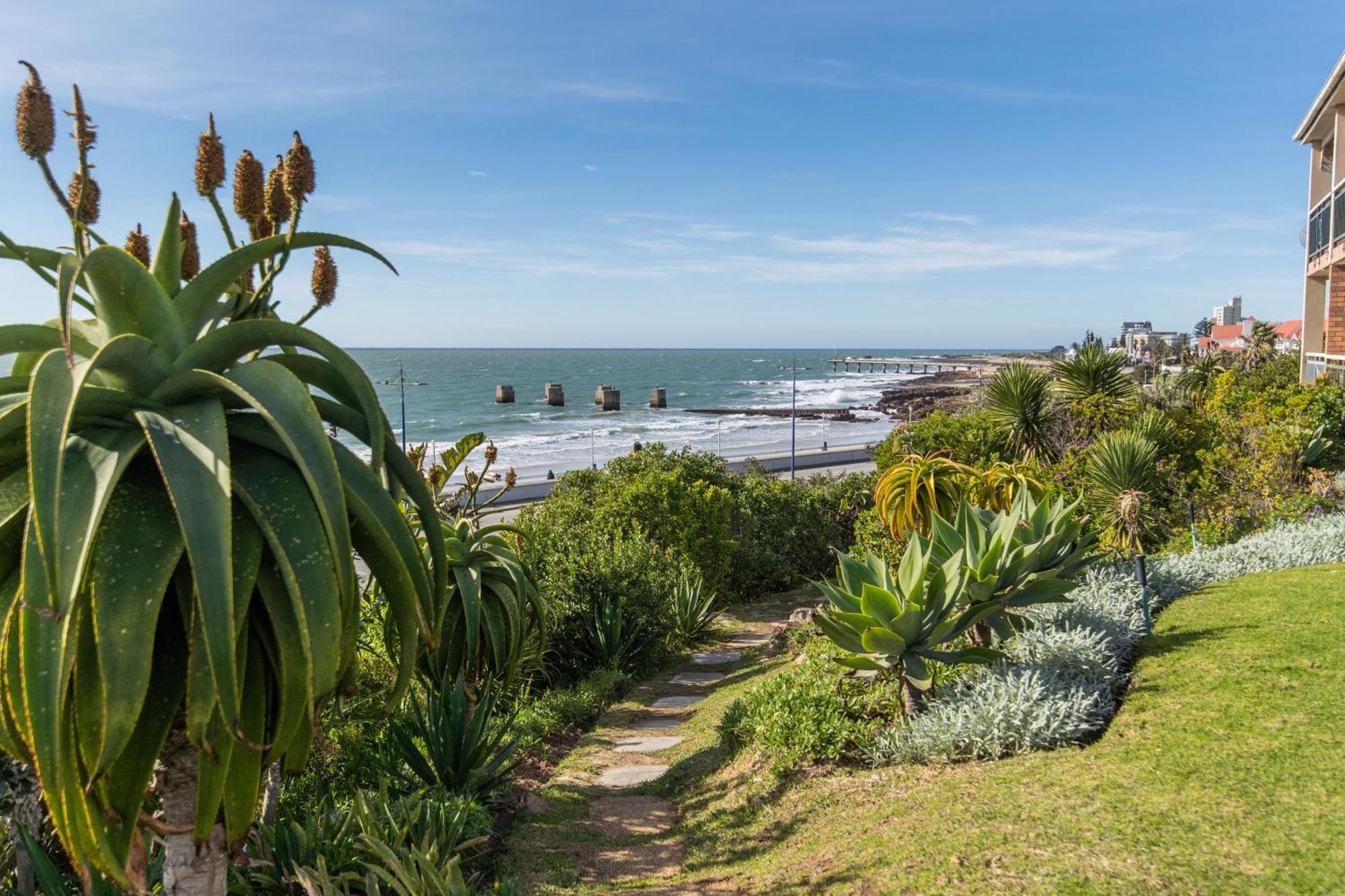 157 Brookes Hill Suites Near The Beach Port Elizabeth Exteriér fotografie